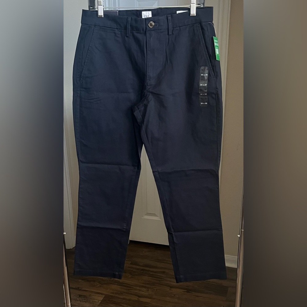 Gap Essential Khaki Straight Women’s Pants NWT